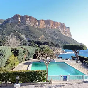 Le Canaillou Par Dodo-a-cassis Cassis